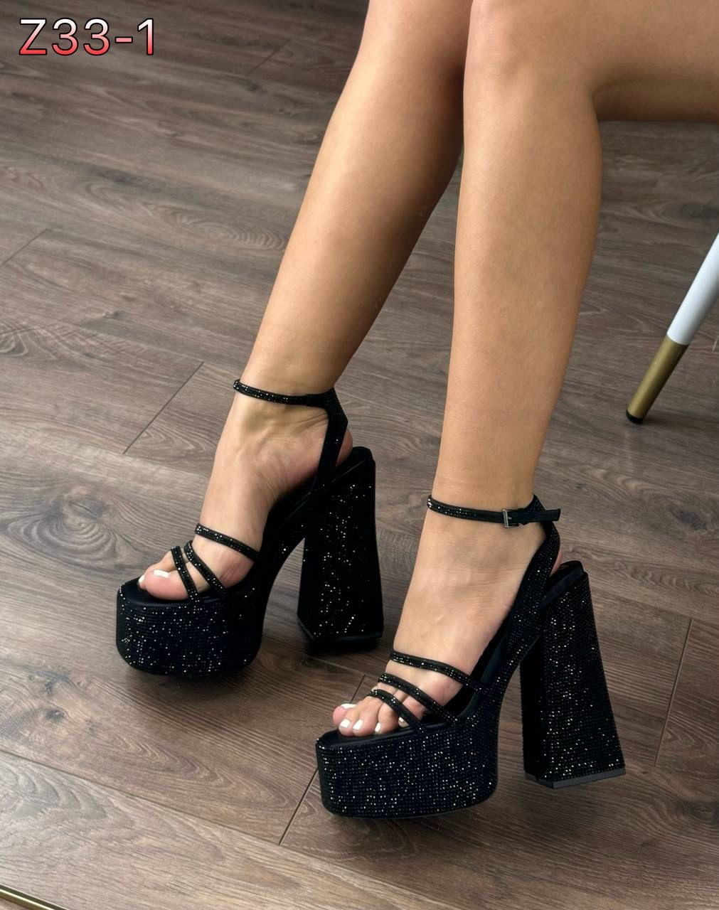 ARAZ Босоножки женские