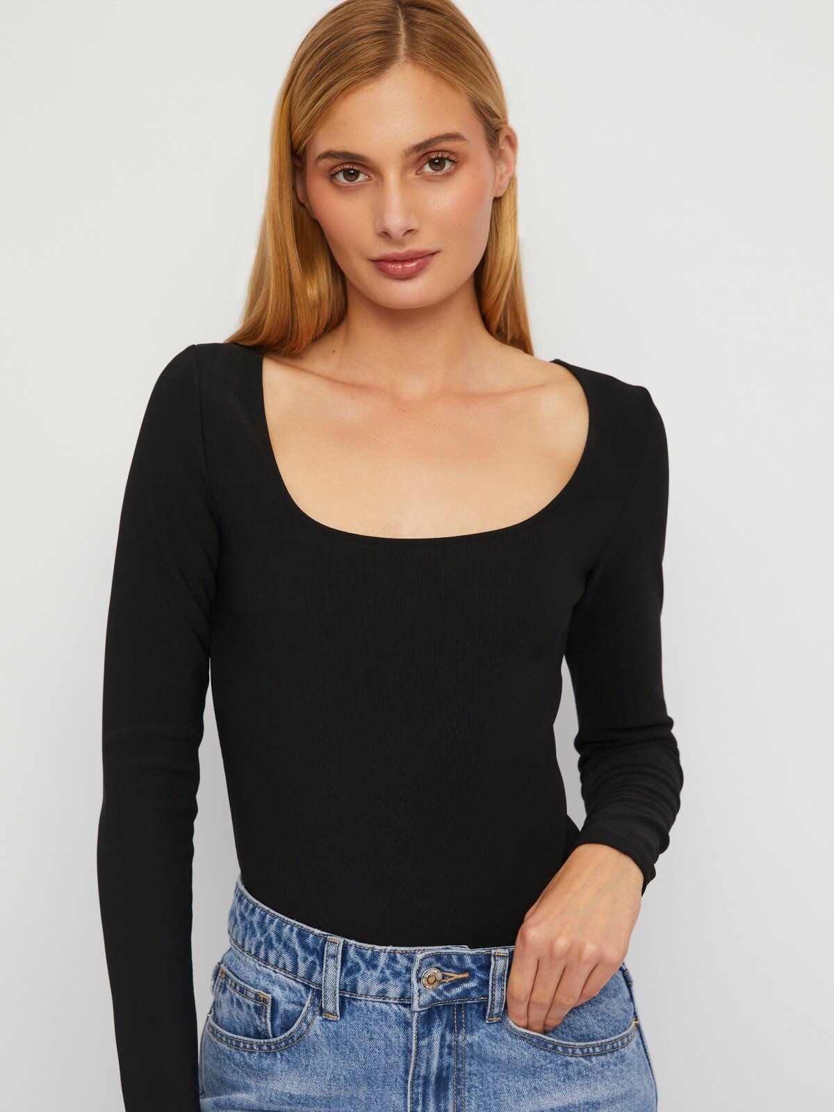 Лонгслив-боди с вырезом и длинным рукавом, цвет Черный, размер M