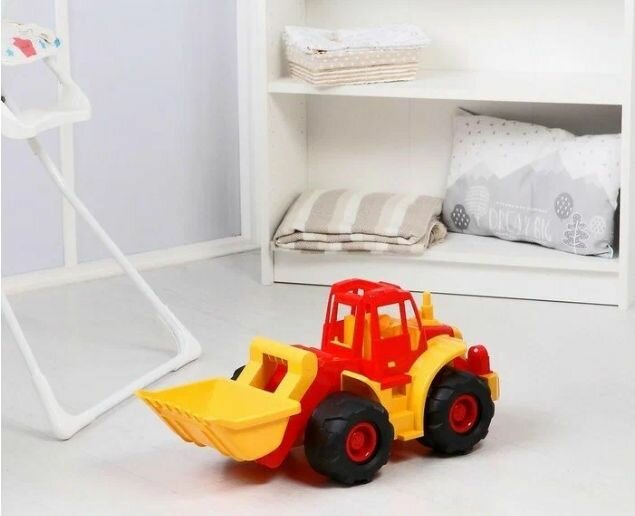 Нордпласт Трактор "Богатырь" мини с грейдером