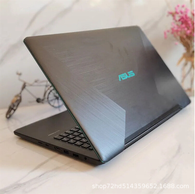 Игровой ноутбук Wishi Flying Fortress YX570ZD, GTX1050, 16ГБ, 512ГБ