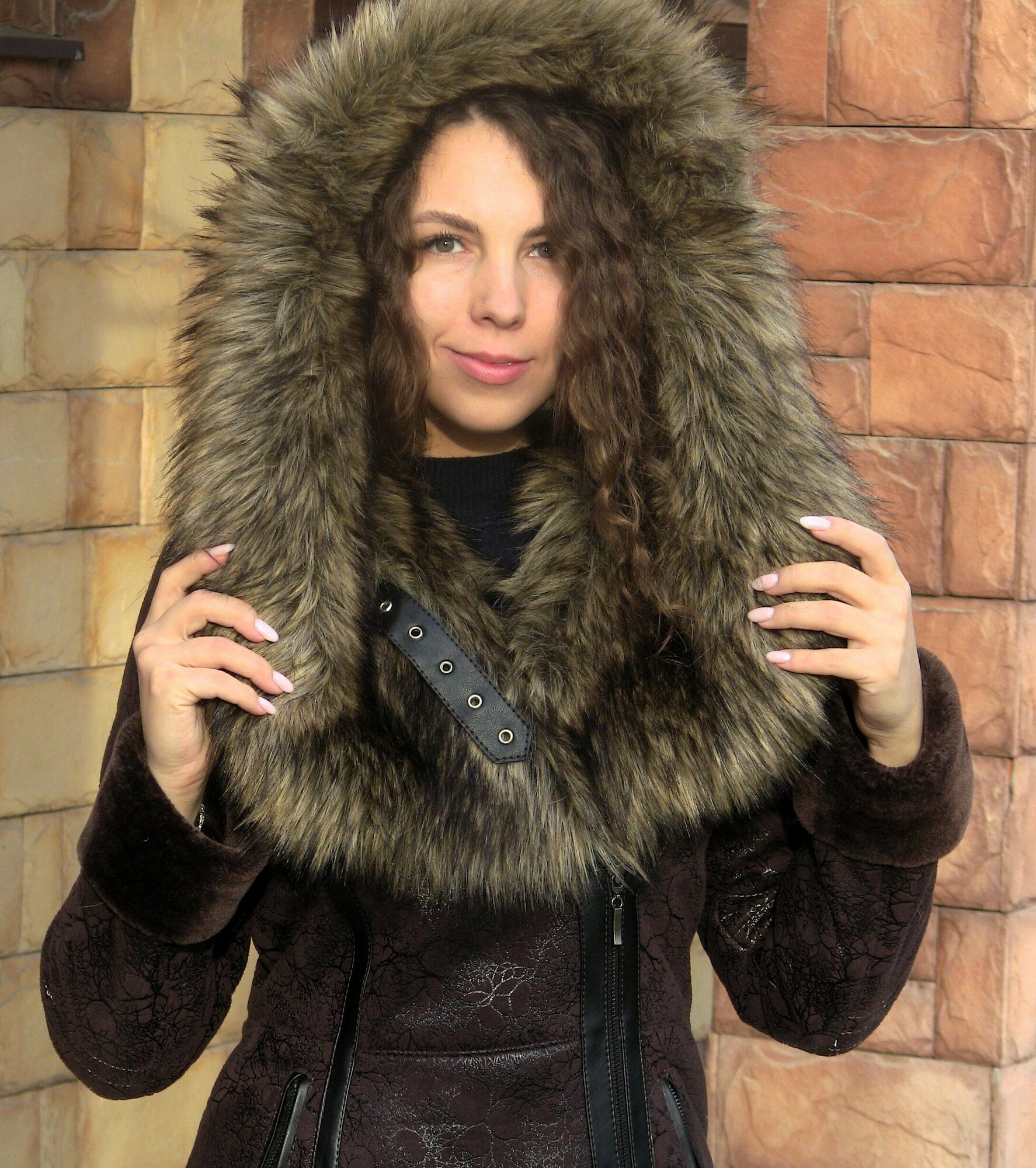 Паршков Е.В. 0010 Дубленка женская из эко-меха размер 44.