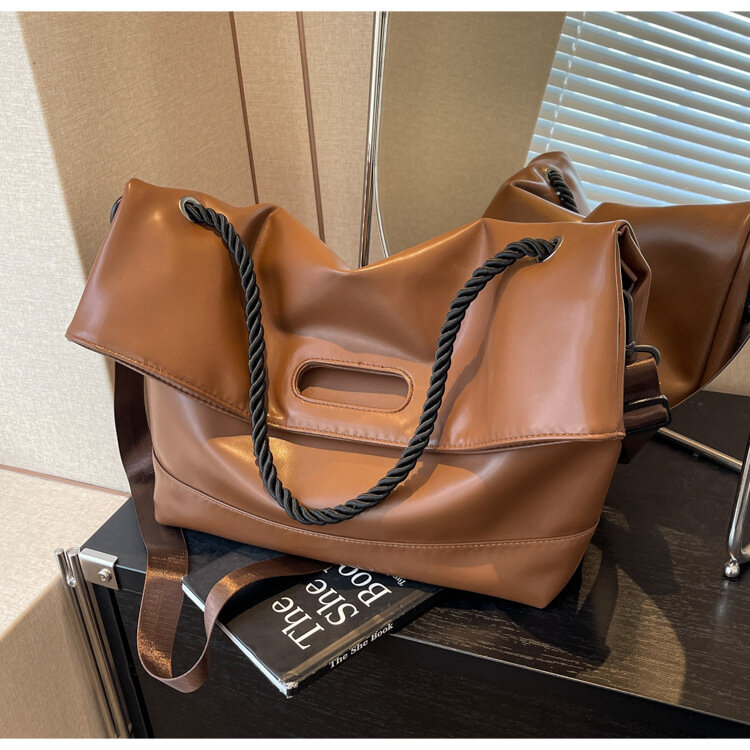 Сумка тоут женская, черный